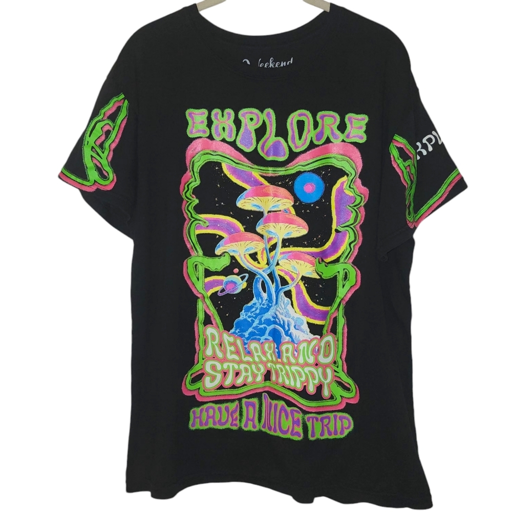 Weekend Warrior Black Graphic T-Shirt Explore, Relax & Stay Trippy Mushrooms